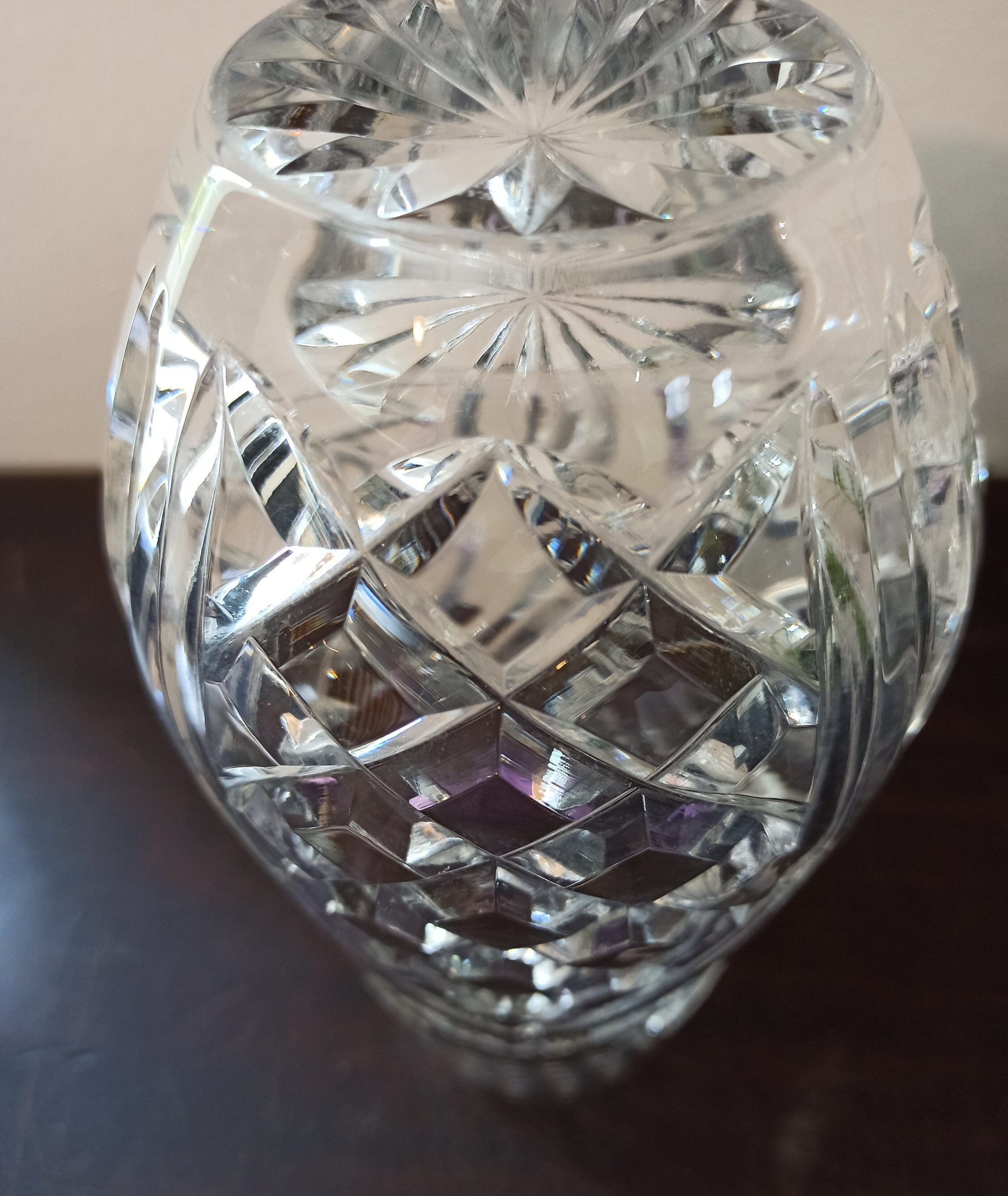 Stunning Crystal Vase. Deep Cut. Excellent Condition. Vintage. - Image 9