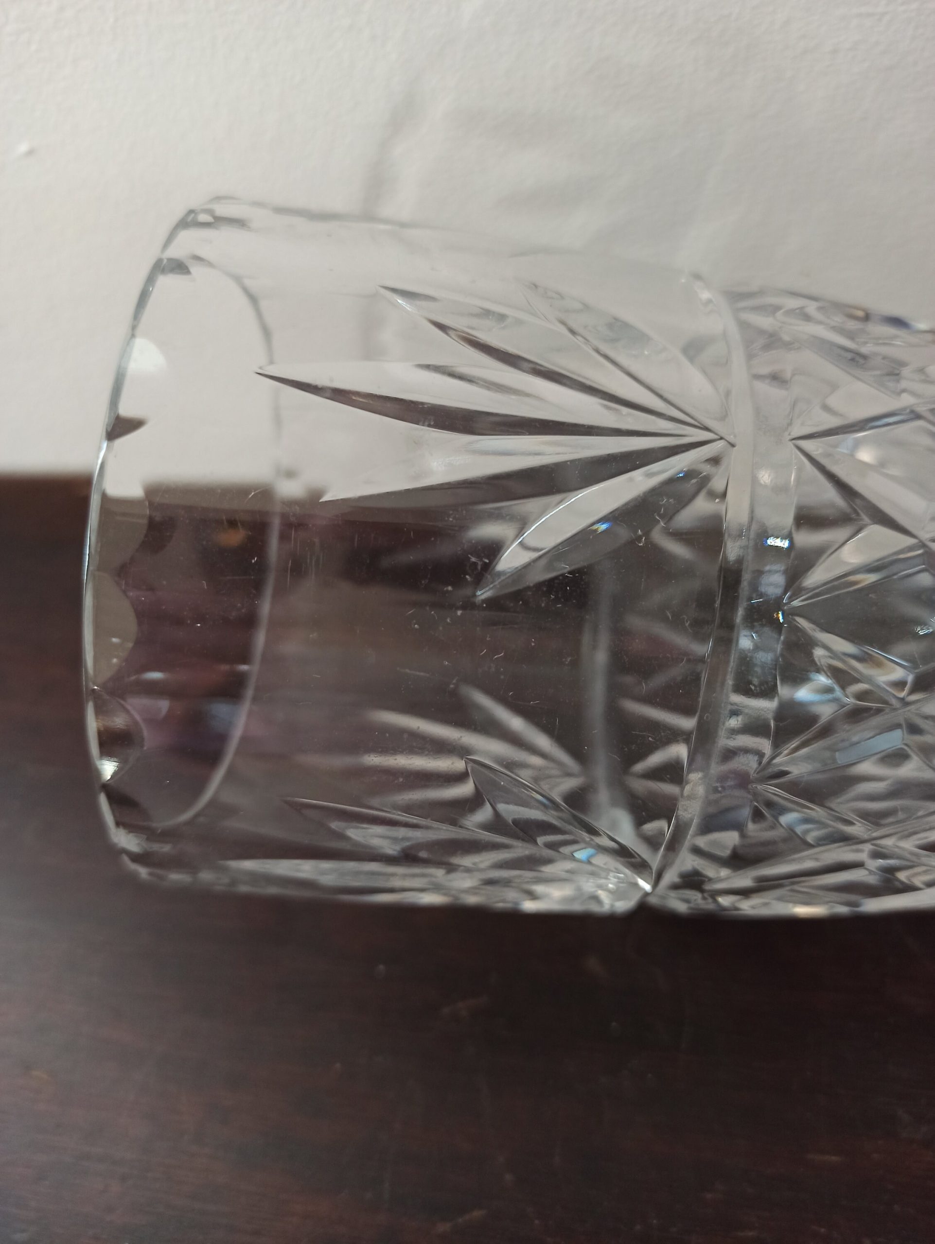 Vintage Lead Crystal Cut Vase. Excellent Condition. - Image 4