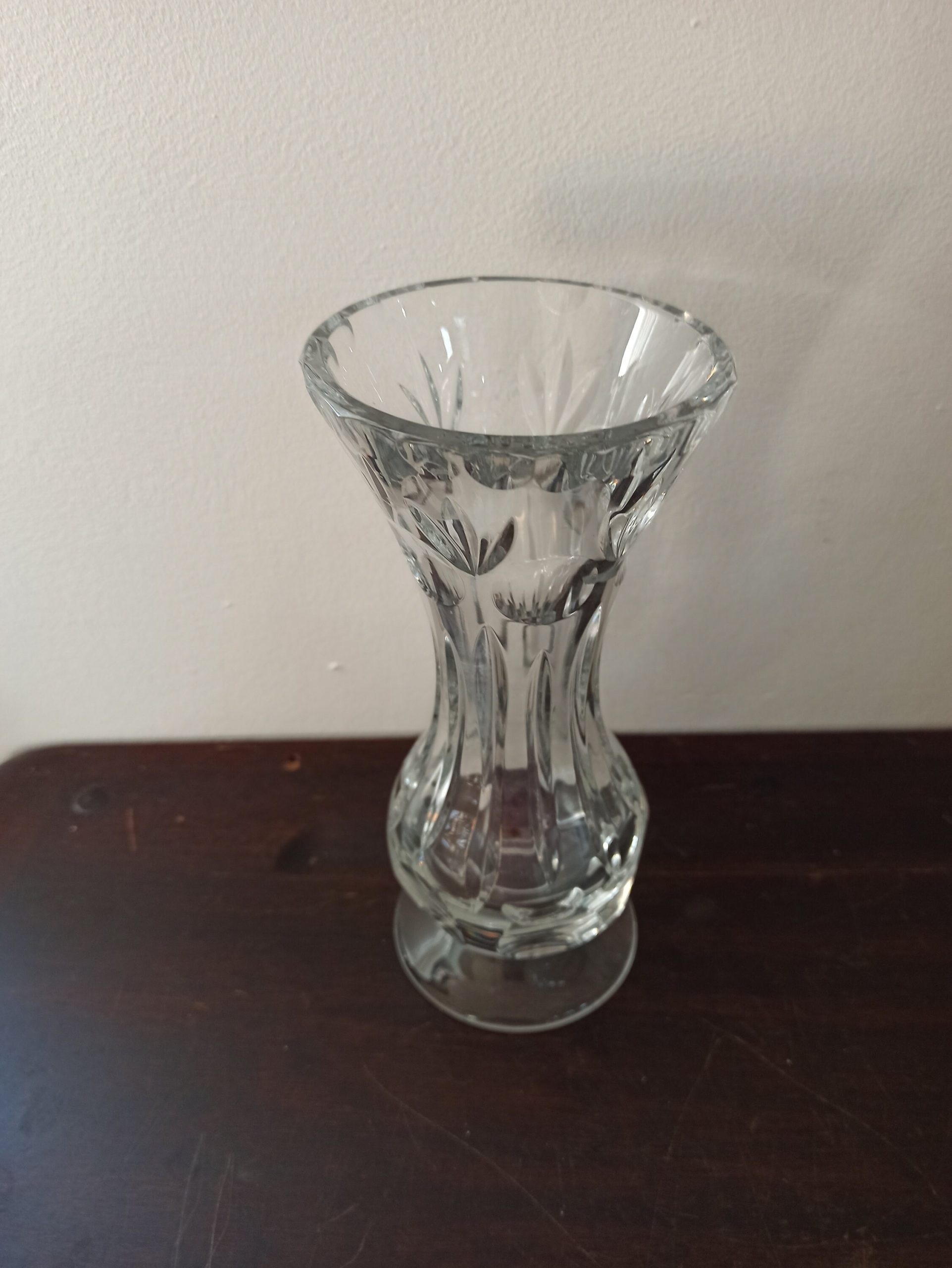 Vintage Tapered Crystal Vase. Excellent Condition. - Image 2