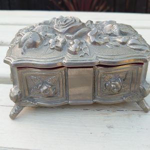 Vintage Italian Pewter Jewellery Box with ornate floral design and Red Fabric Lining - Very Good Condition