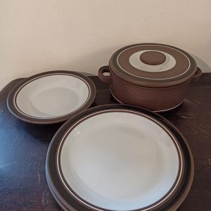 Hornsea Contrast Table Ware. Lidded Tureen, Dinner Plates, Soup/Dessert Bowl.