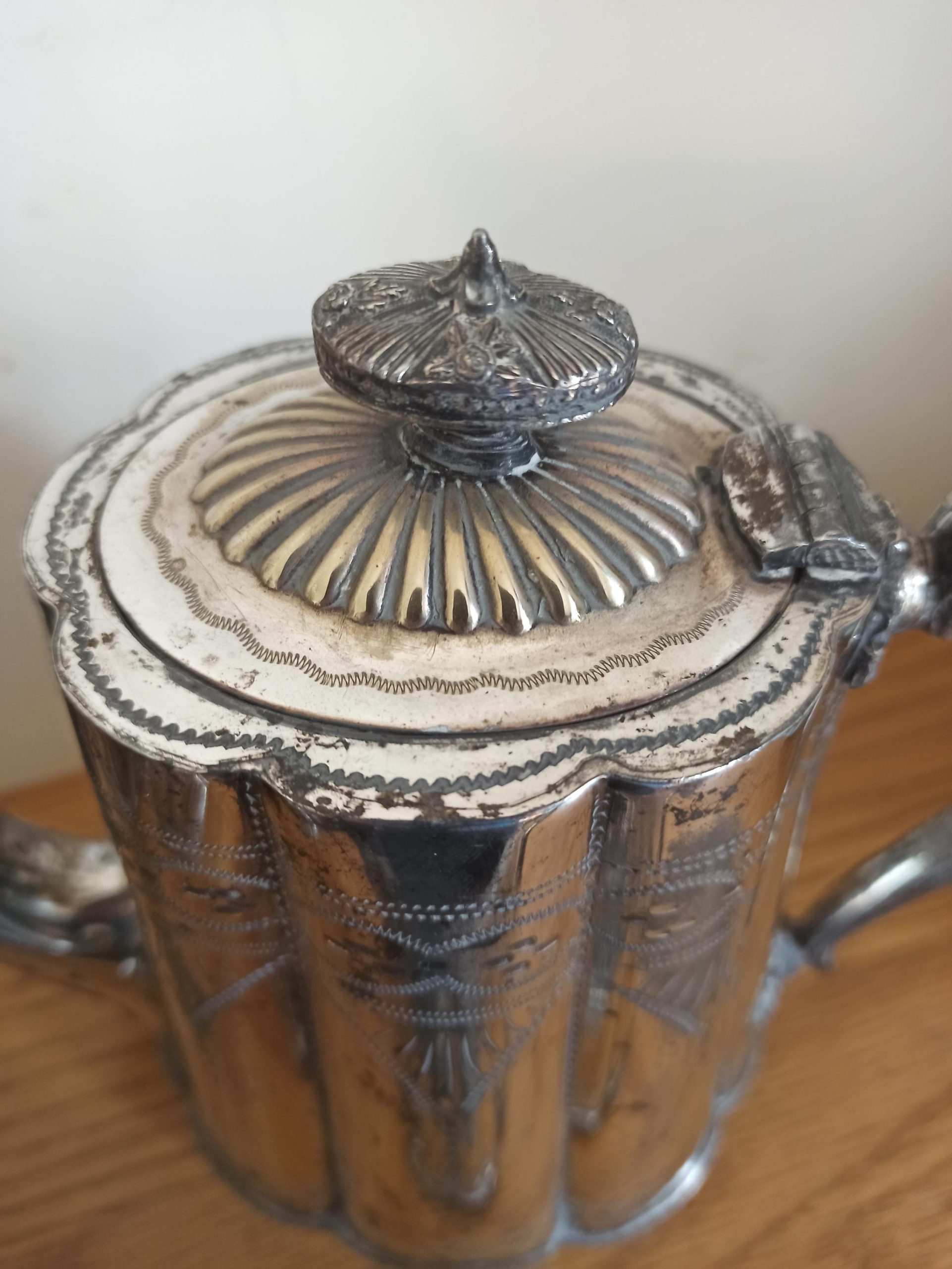 EPBM 4 Piece Teaset. Water Pot, Teapot, Milk Jug and Sugar Bowl. - Image 4