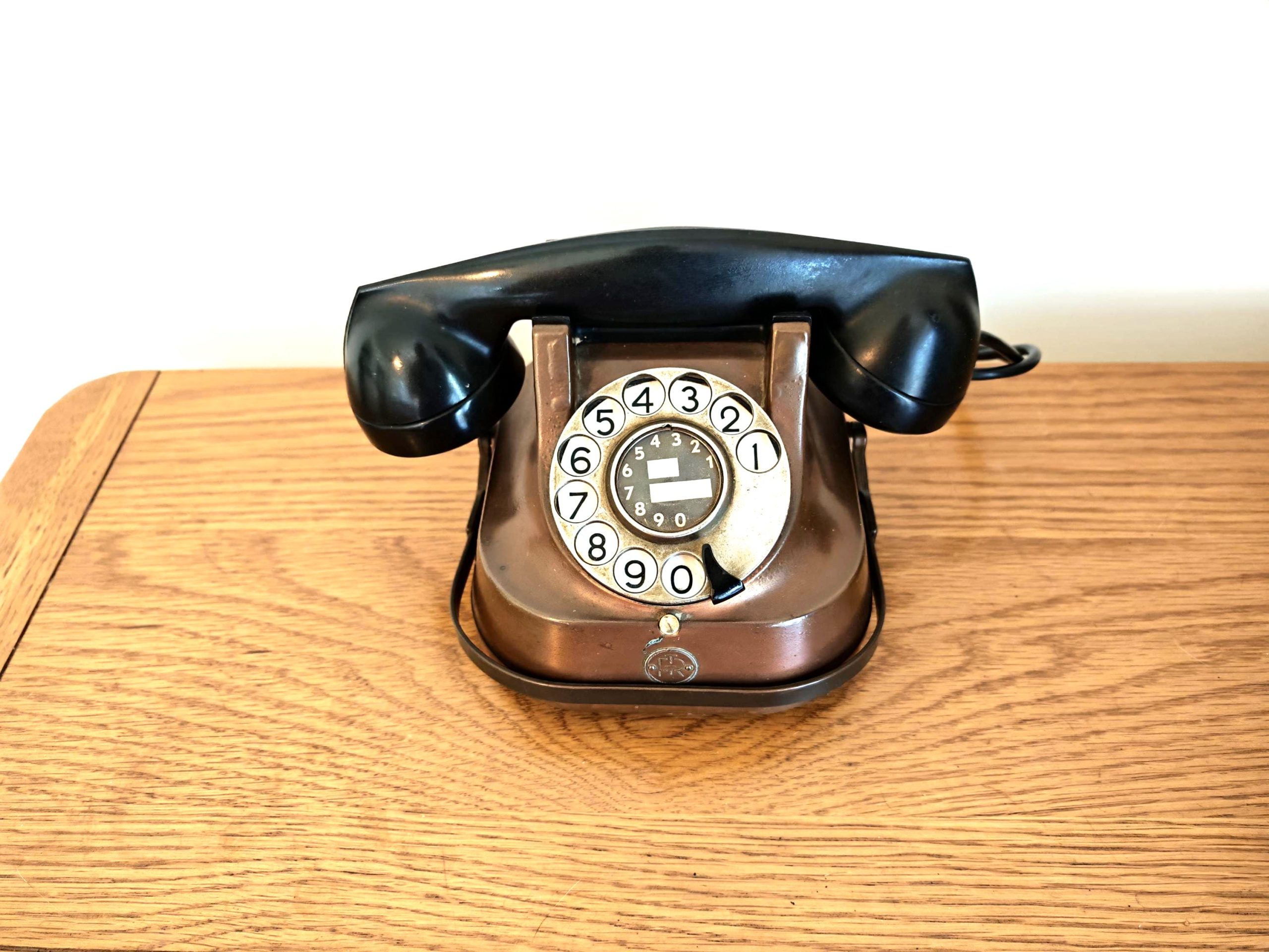 Vintage Copper & Bakelite Belgian RTT56B Rotary Telephone with Original Straight Flex Cord