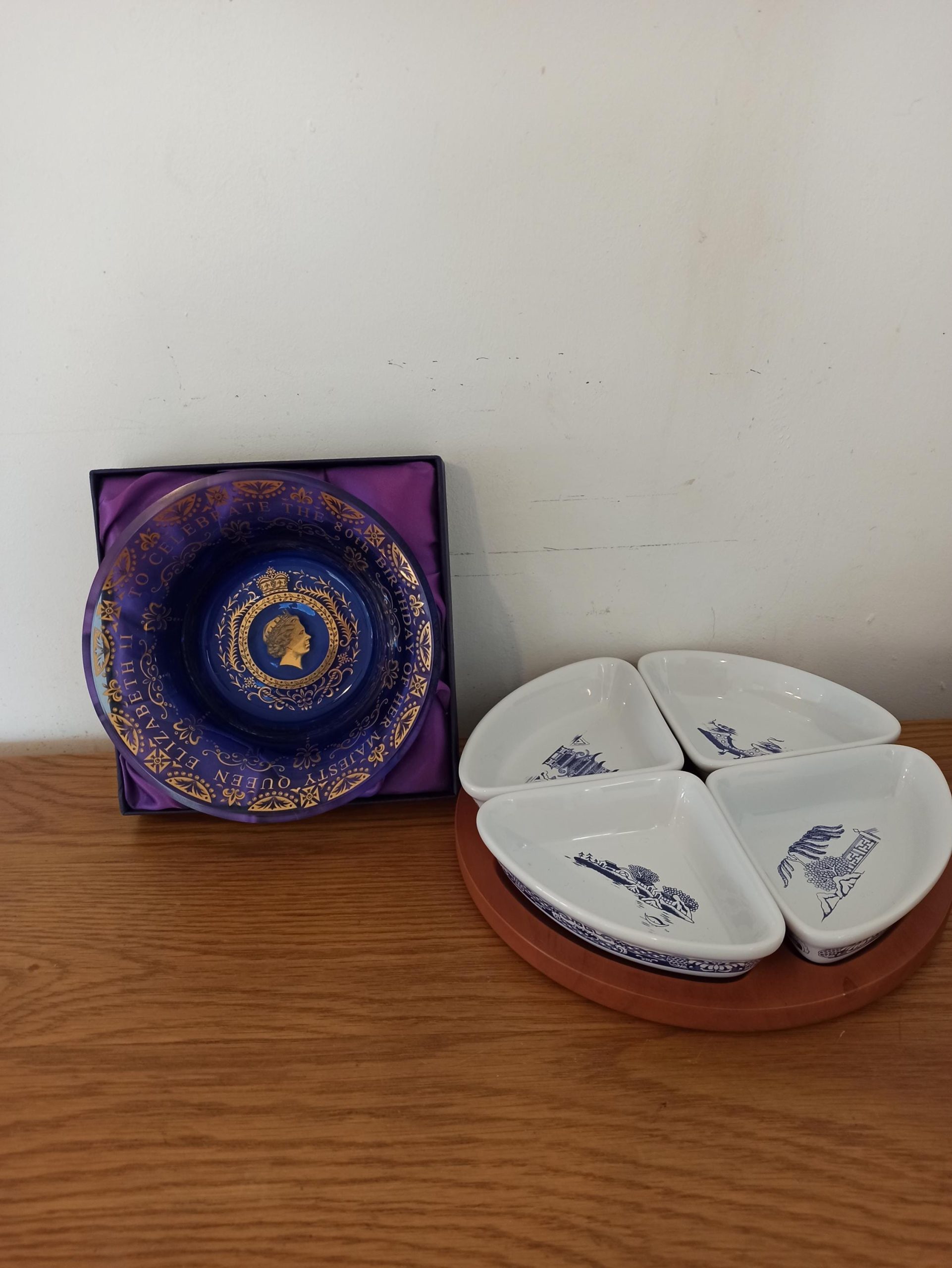 Royal Memorabilia. Ringtons Queen Elizabeth ll UK Dish. Ringtons Dipping Quarter Dishes. - Image 2