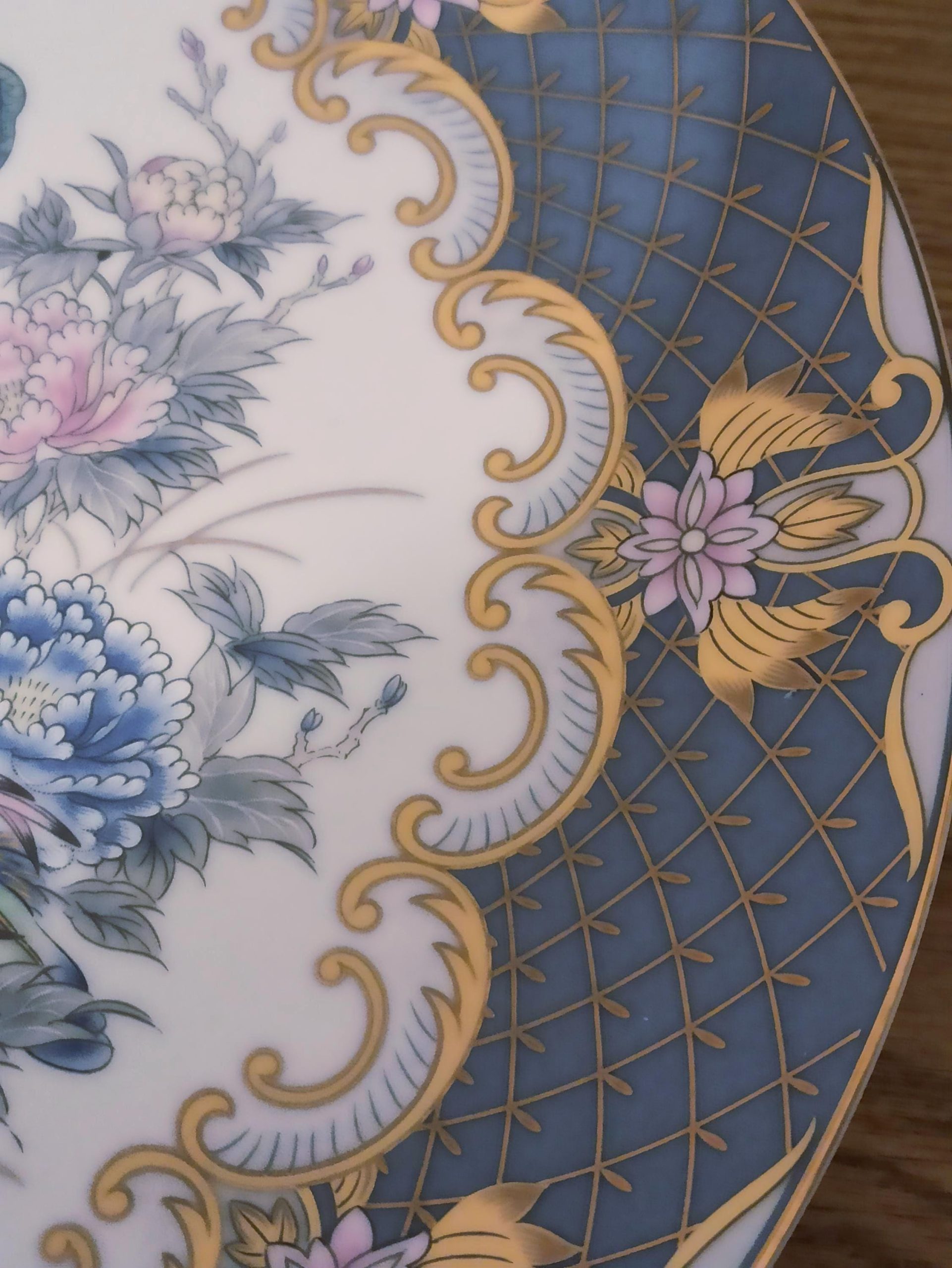 Peacock Display / Cabinet Plate. Vintage. Very Good Condition. - Image 8
