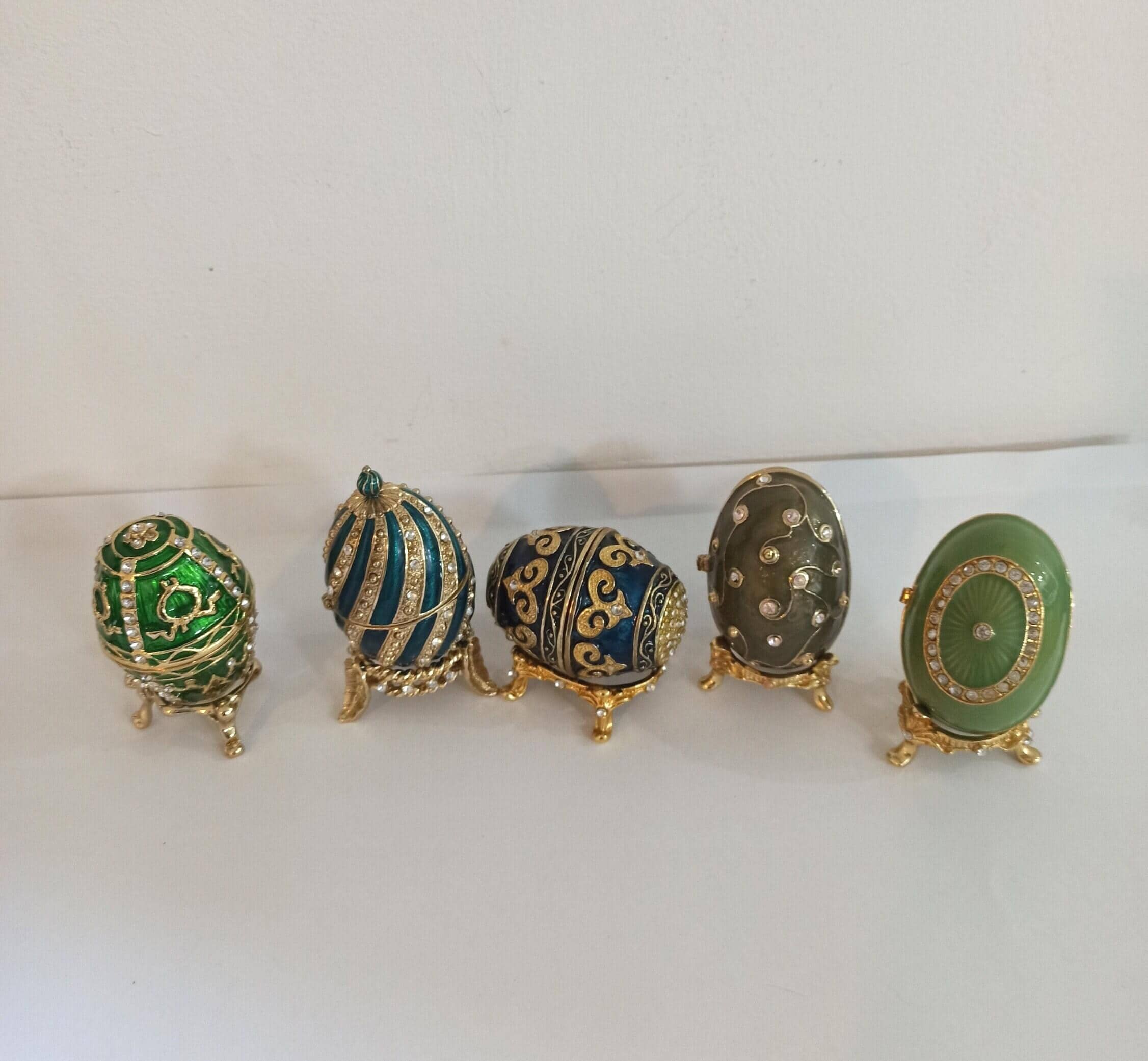 Jewelled Enamelled Faberge Style Egg. Trinket Box. Very Good Condition.