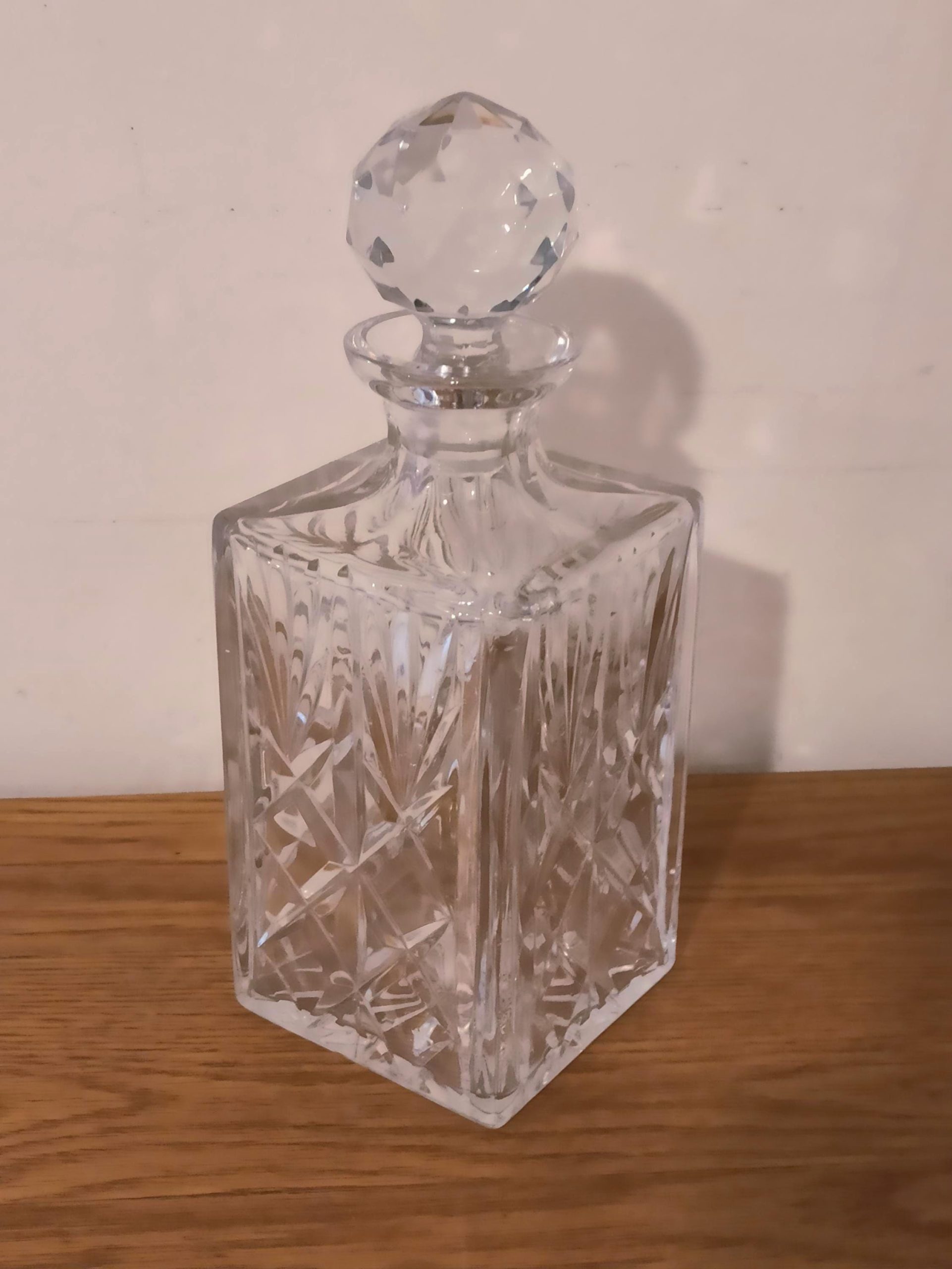 Vintage Lead Crystal Decanters. - Image 9