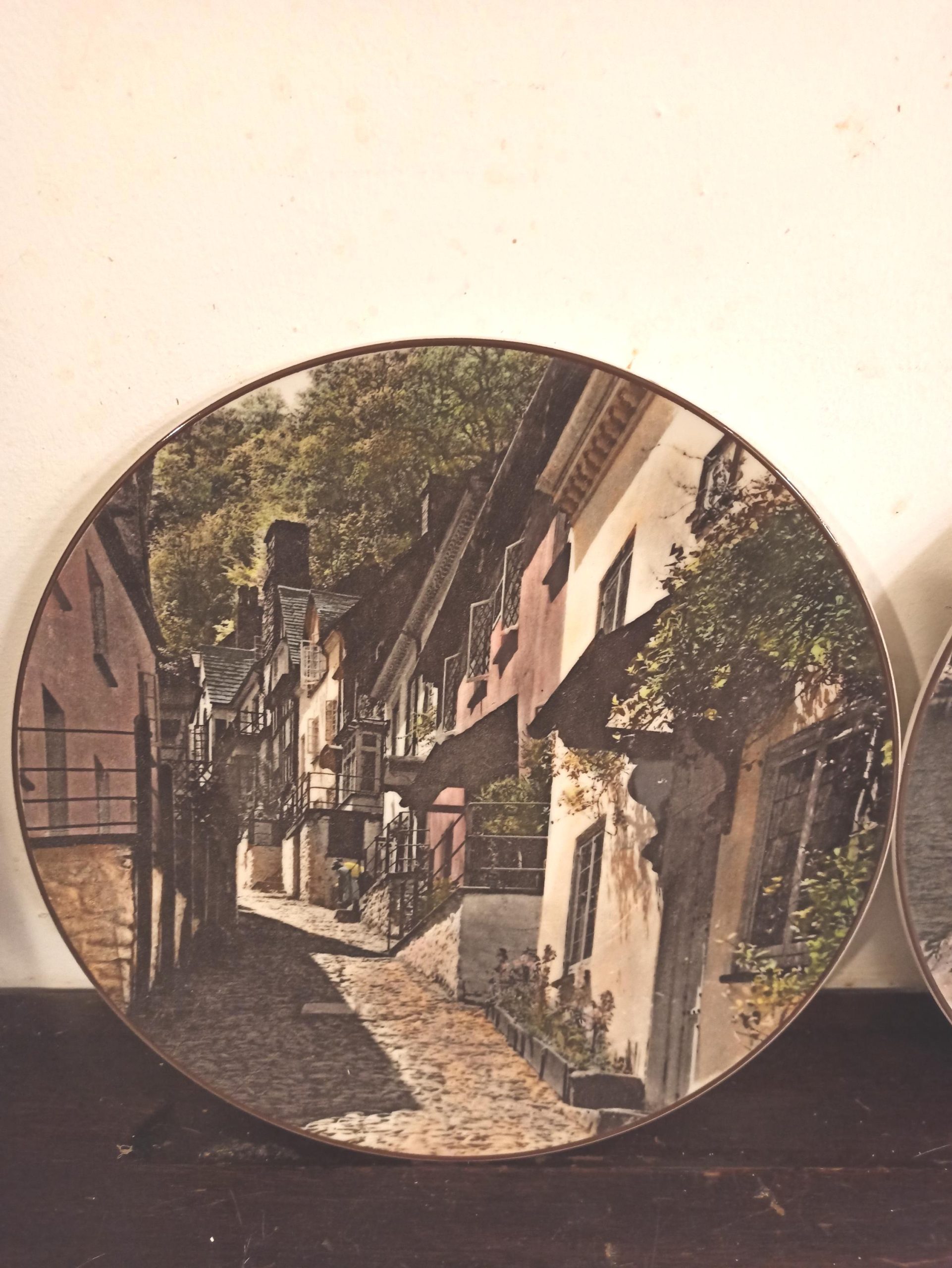 Royal Doulton Display Plates / Cabinet Plates. Collectors. Good Condition. - Image 2