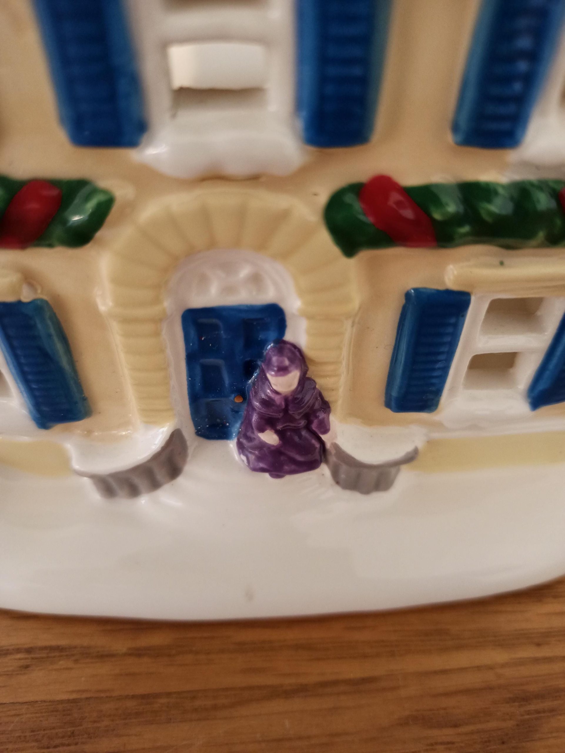 Ringtons Christmas Decoration Tealight House. Vintage. Good Condition. - Image 8