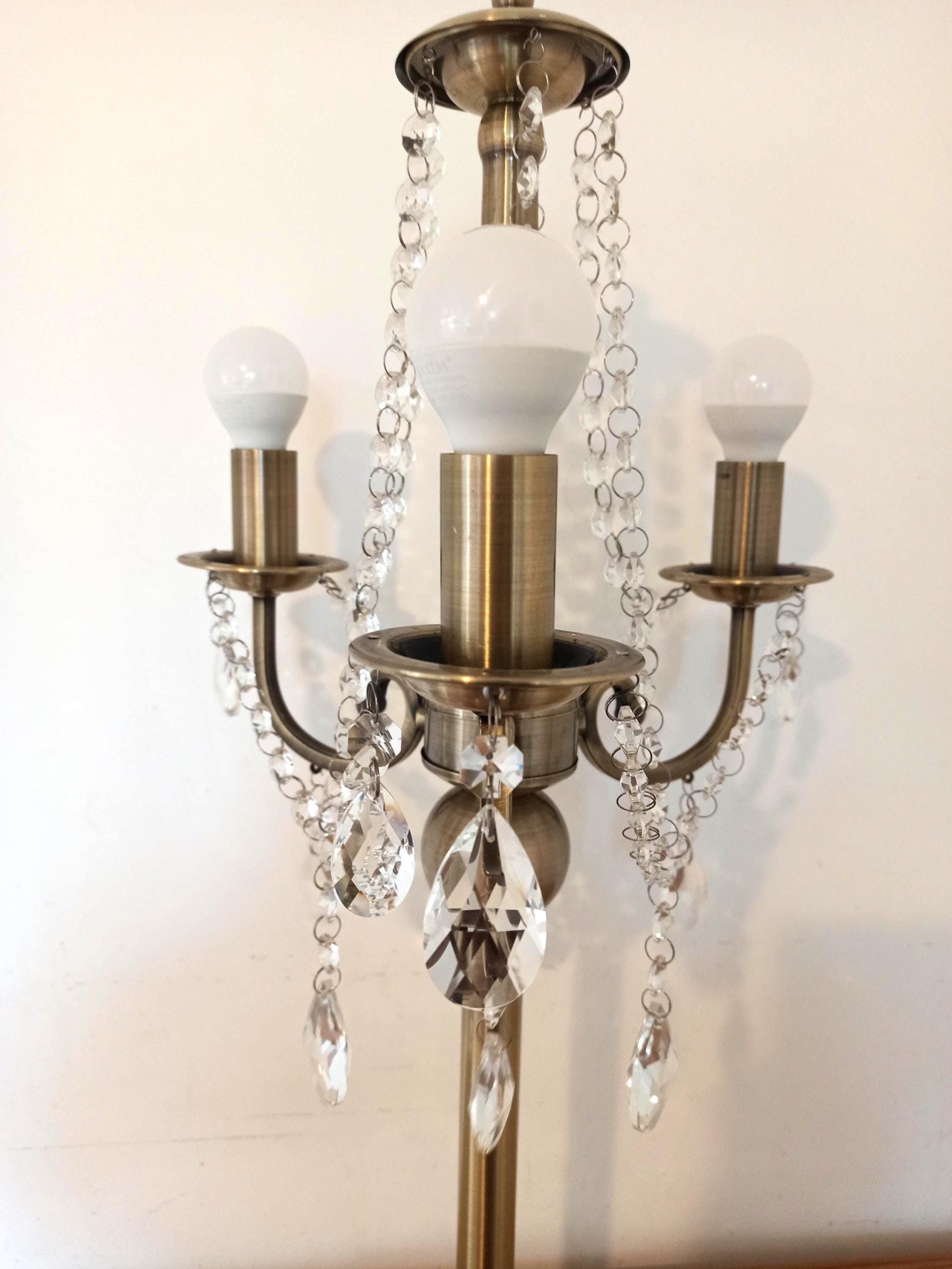Polished Brass Table Lamp. Chandelier Style. Glass Bead Droplets. - Image 4