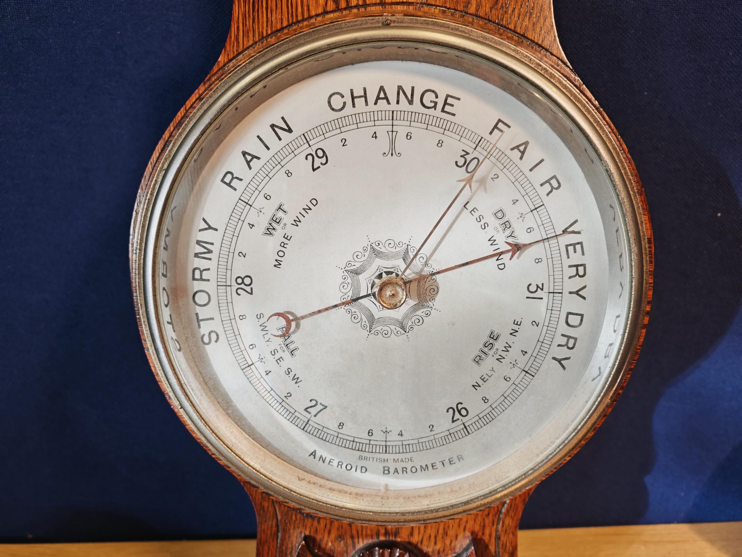 Antique Large Oak Aneroid Wall Barometer, Working. Early-mid 20th Century - Heavy - Very Good Condition - Image 6