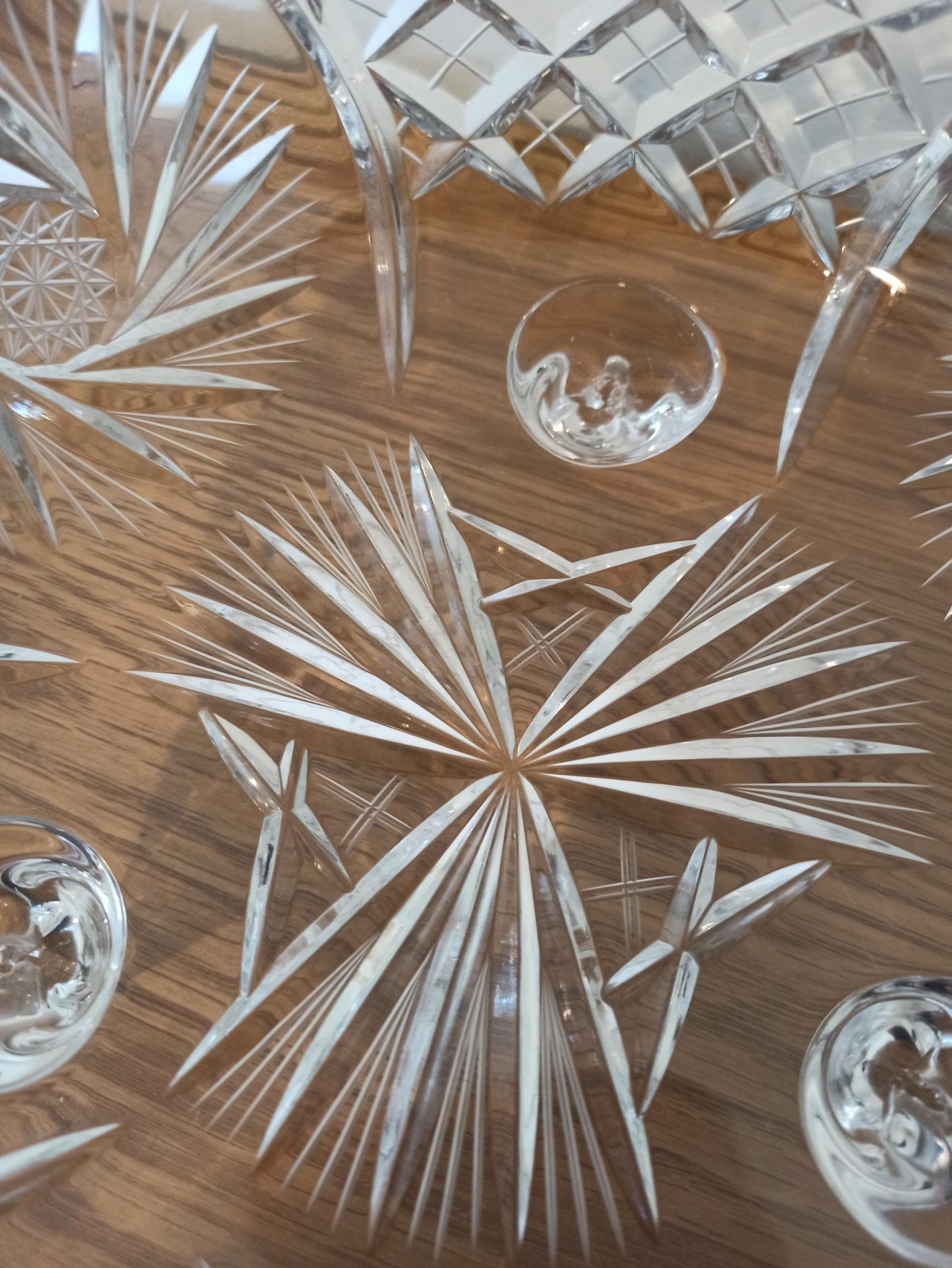 Vintage Lead Crystal Fruit Bowls. Very Good Condition. Heavy. - Image 6