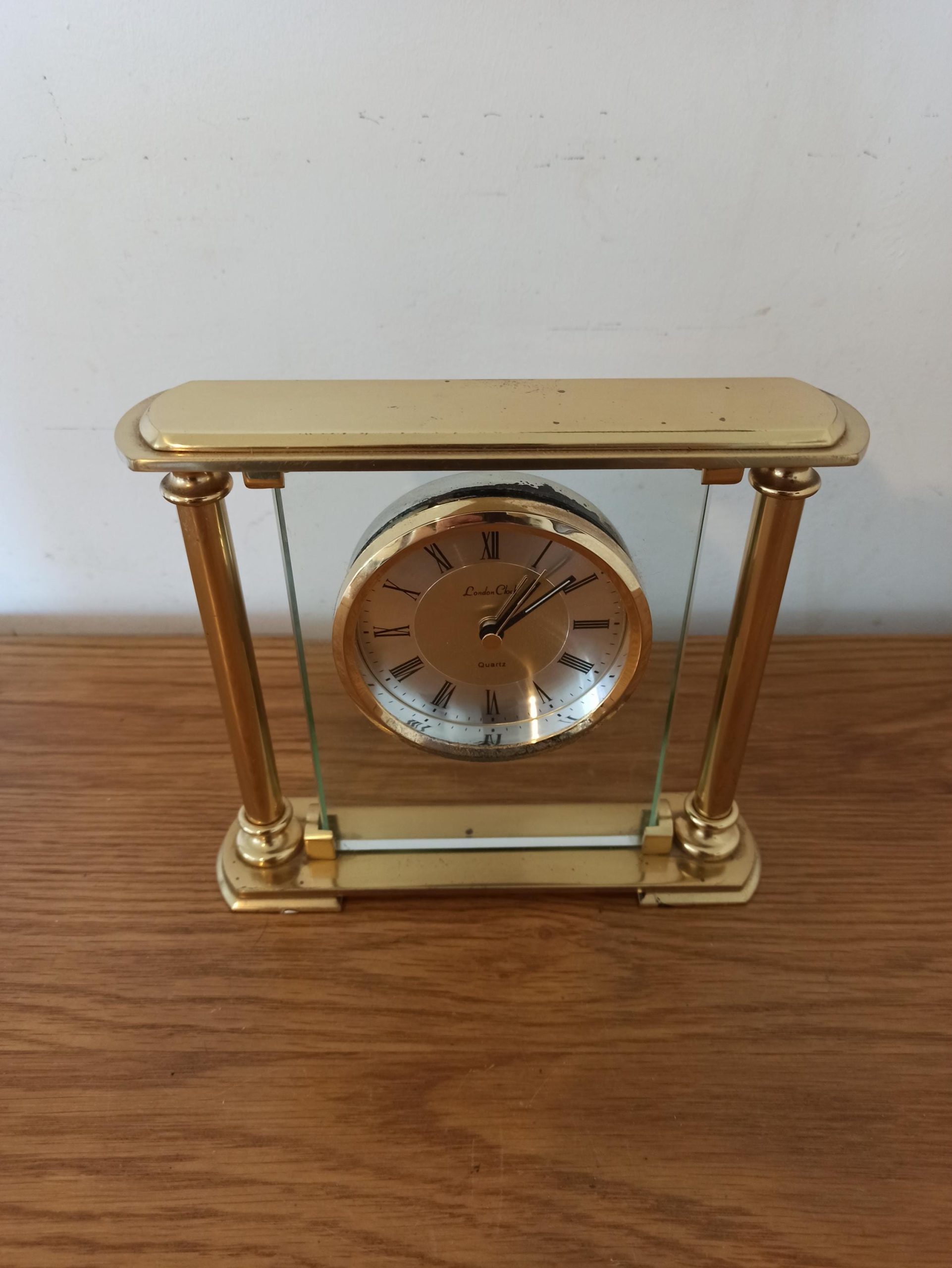Brass Mantle Clock. Battery Operated. Quartz. London Clock. With Alarm. - Image 2