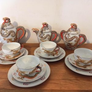 Japanese Dragon Teaset for Four. Porcelain. Very Good Condition.