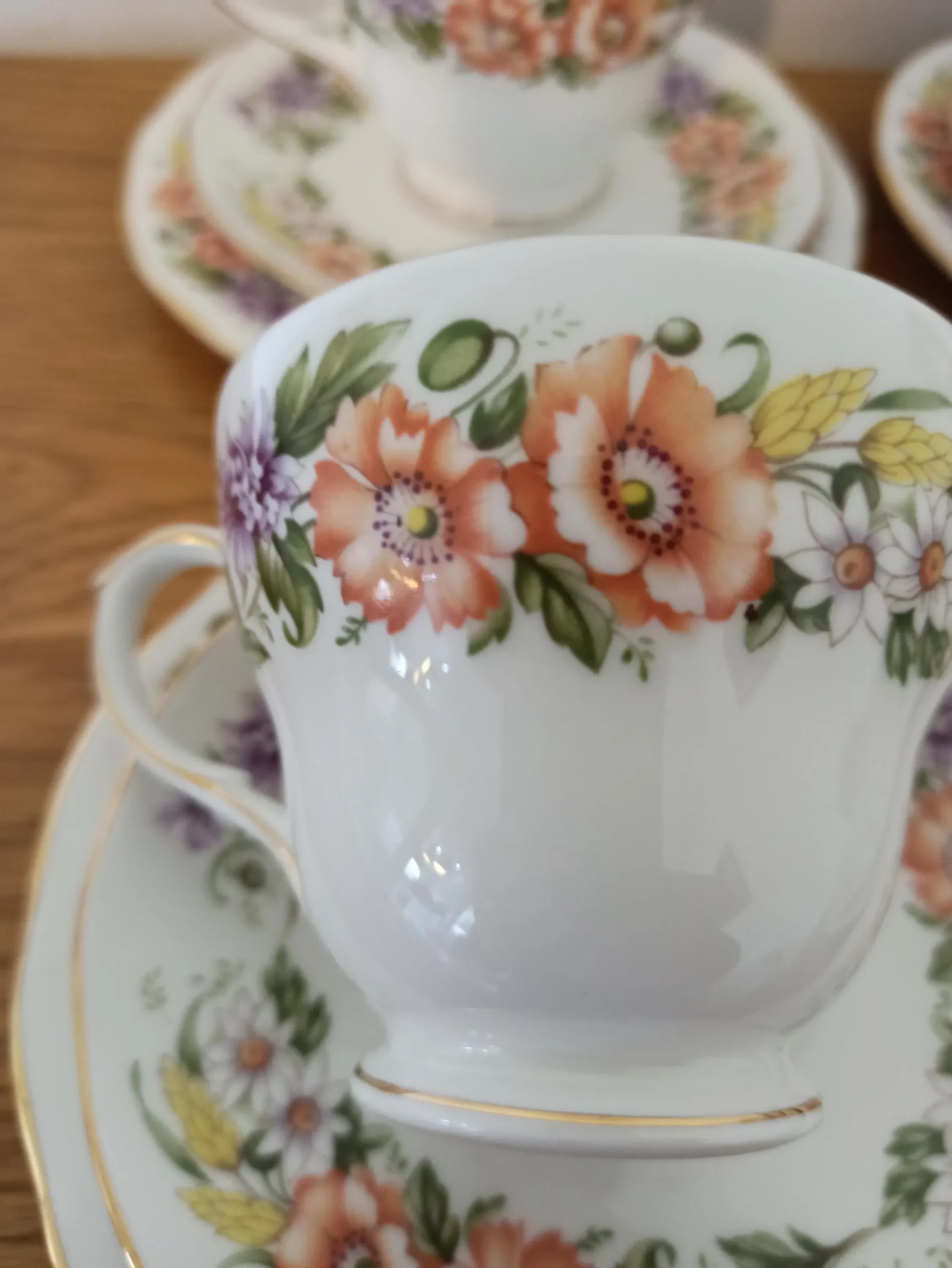 Vintage Duchess Tea Cups, Saucers and Side Plate x 6. 'Countryside' Floral Design. - Image 6