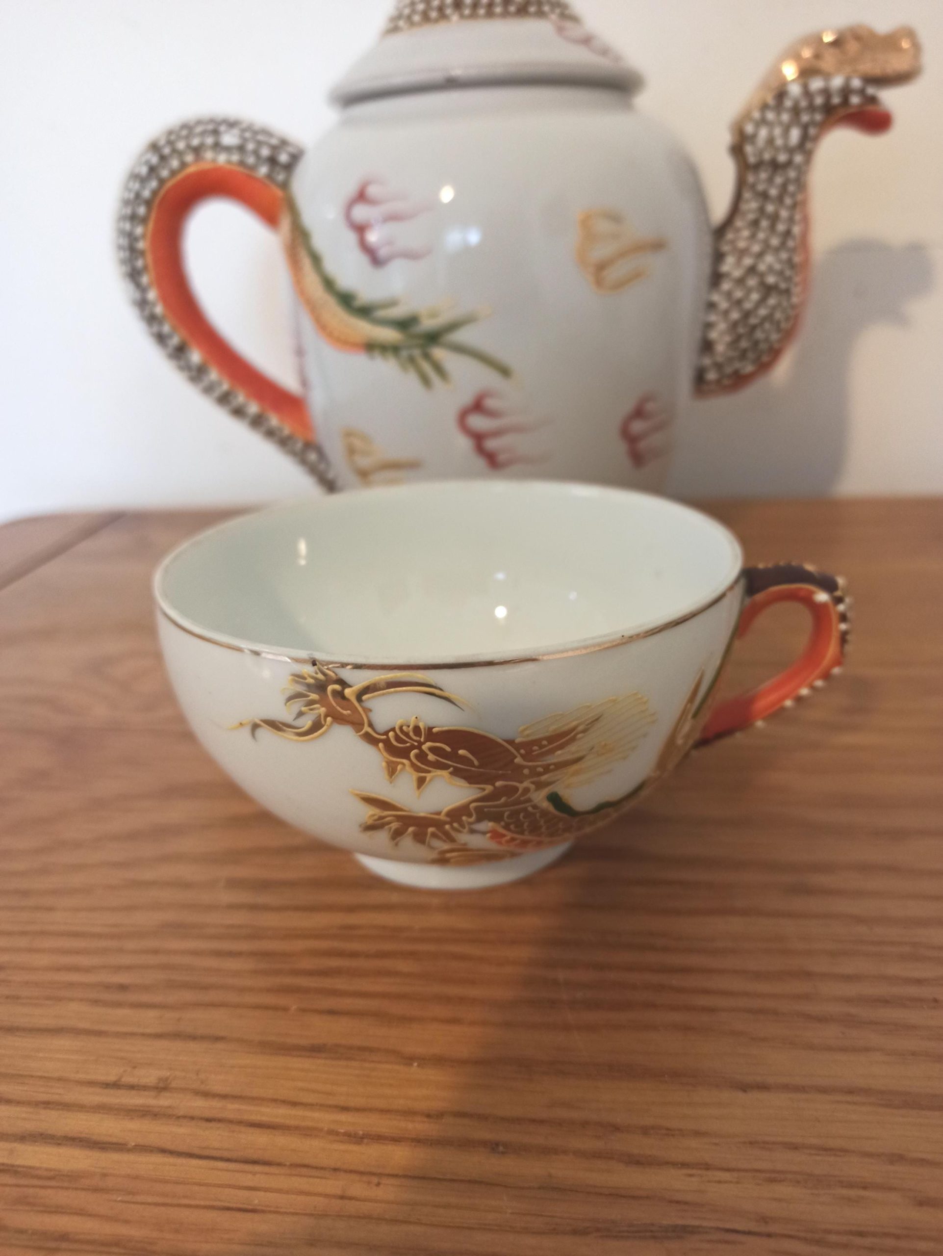 Japanese Dragon Teaset for Four. Porcelain. Very Good Condition. - Image 10
