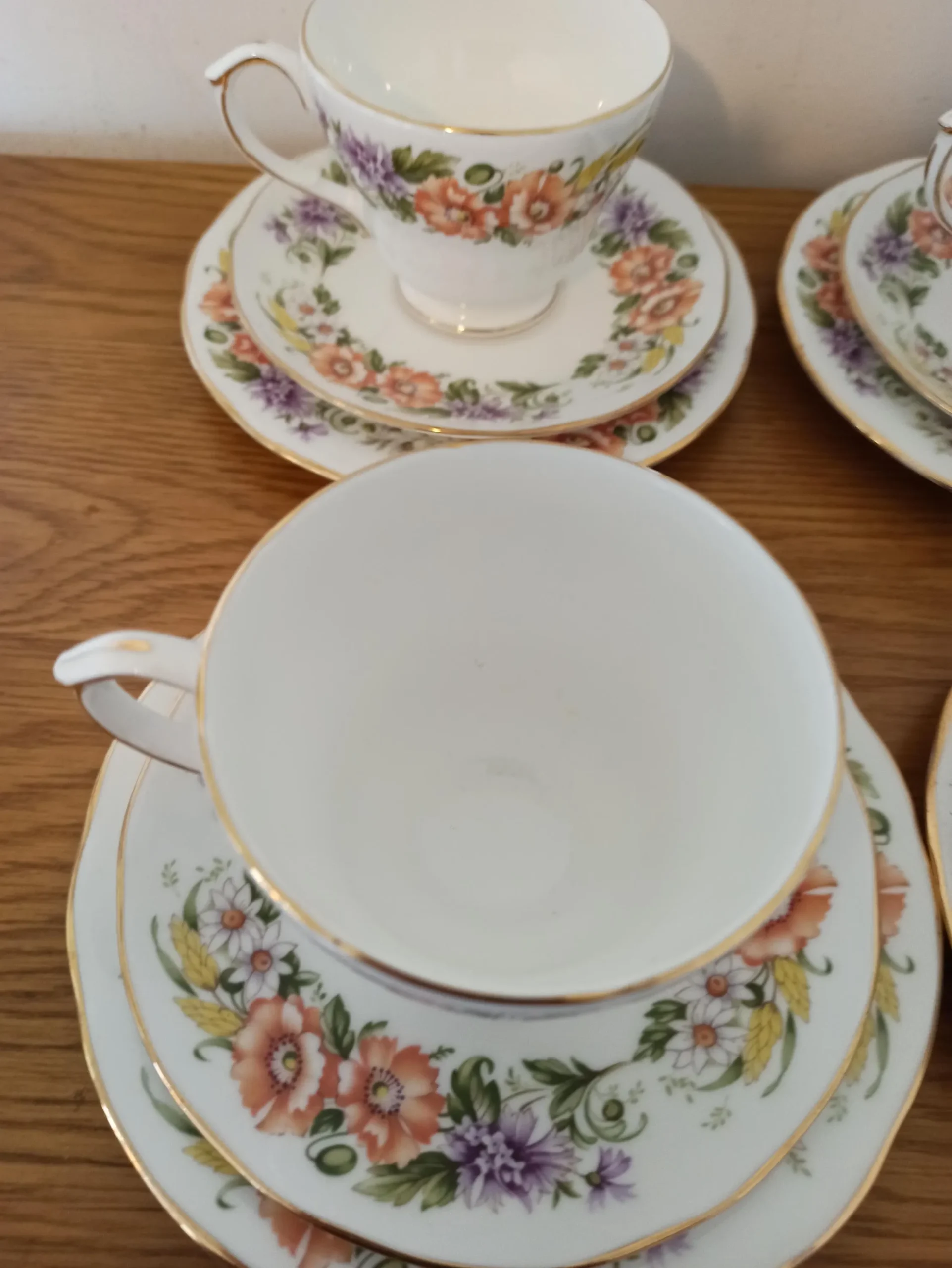 Vintage Duchess Tea Cups, Saucers and Side Plate x 6. 'Countryside' Floral Design. - Image 9