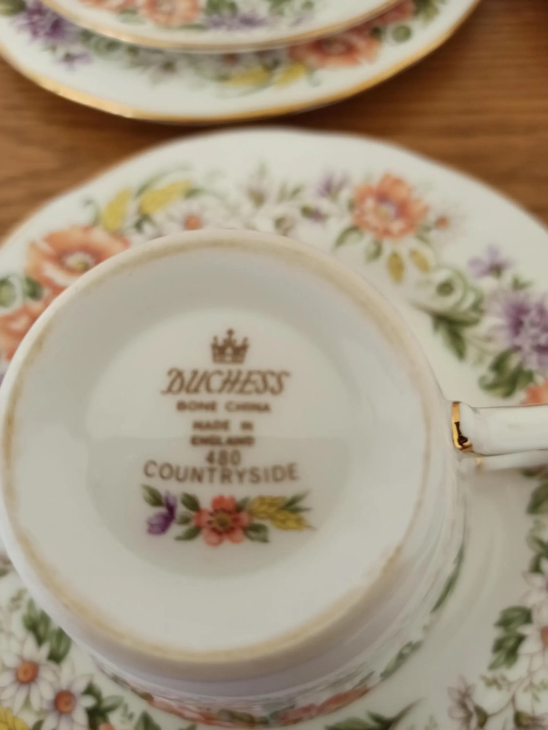 Vintage Duchess Tea Cups, Saucers and Side Plate x 6. 'Countryside' Floral Design. - Image 7