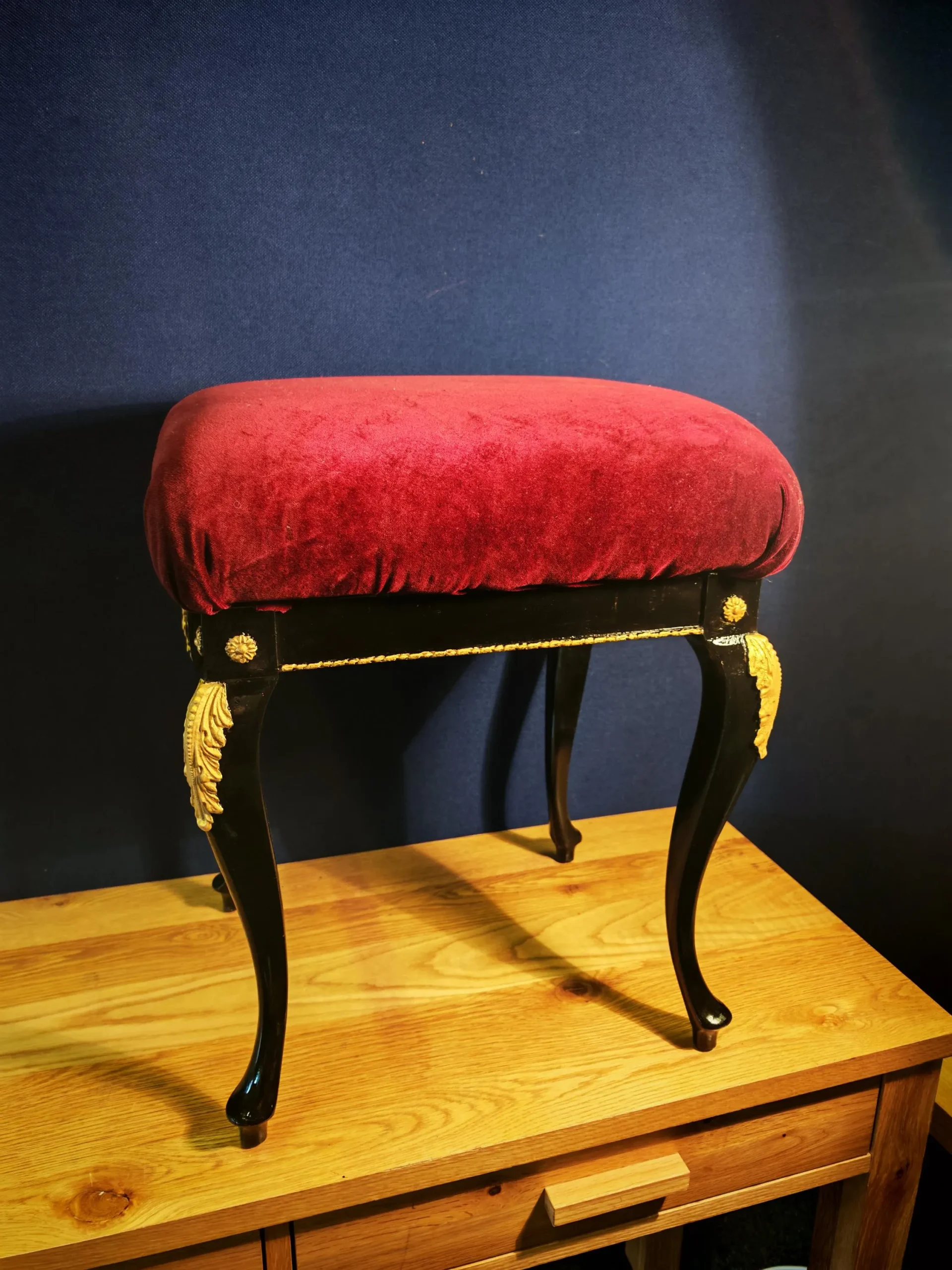 Vintage Refurbished French Style Vanity Stool. Burgundy Velvet. Black Satinwood & Gold Embellishments Rococo - Very Good Condition 54cm Tall