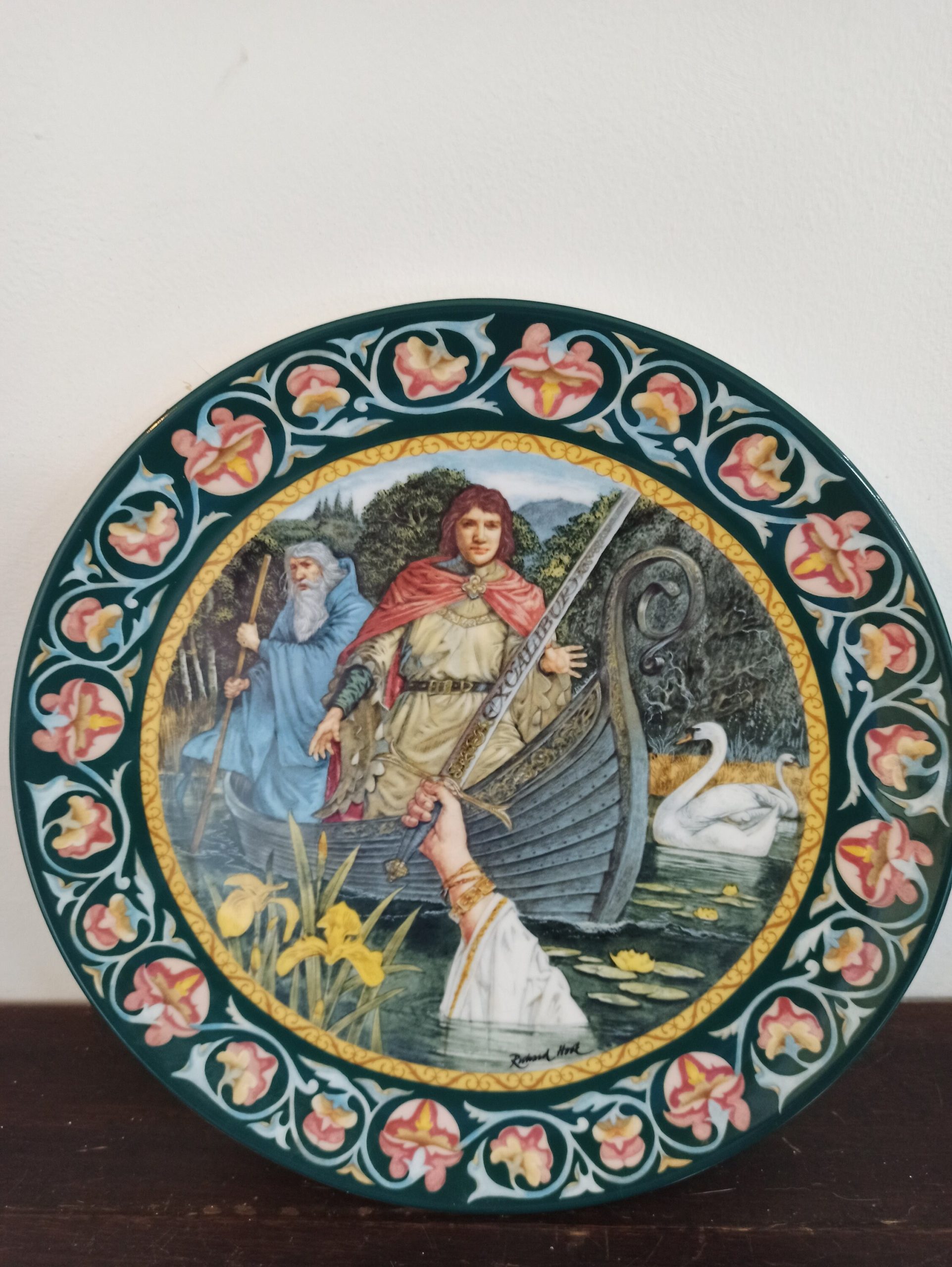 Wedgwood Collectors Plates. King Arthur. Excellent Condition. - Image 5