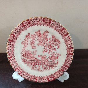 Willow Pattern Wall Plate. Red And White. Very Good Condition.