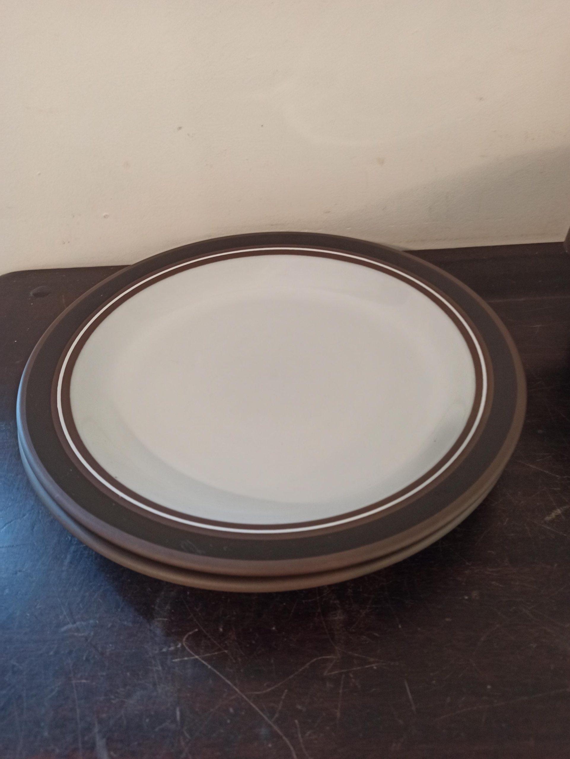 Hornsea Contrast Table Ware. Lidded Tureen, Dinner Plates, Soup/Dessert Bowl. - Image 7