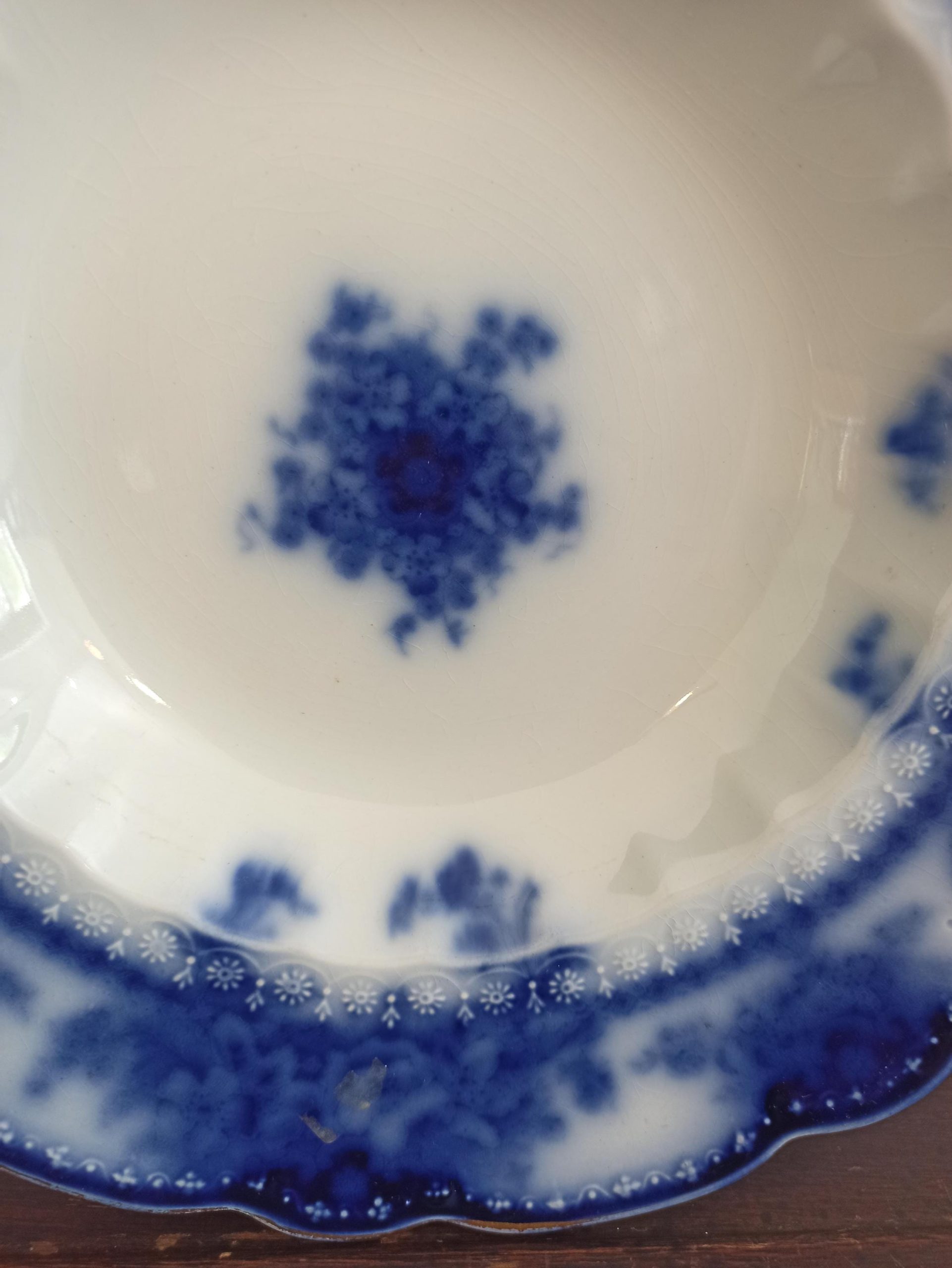 Vintage Alfred Meakin Decorative Porcelain Bowl. Flow Blue. Very Good Condition. - Image 2